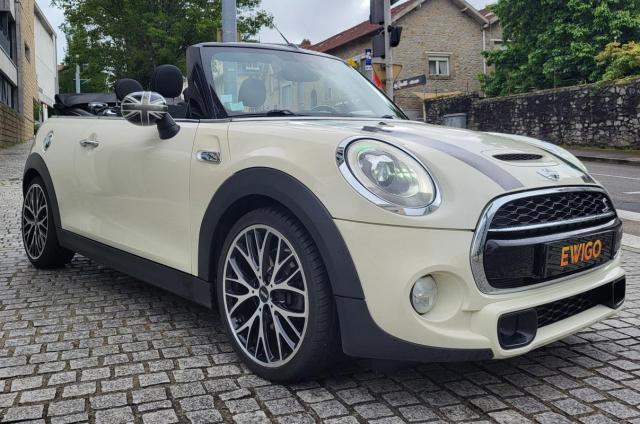 Mini Cabrio image 2