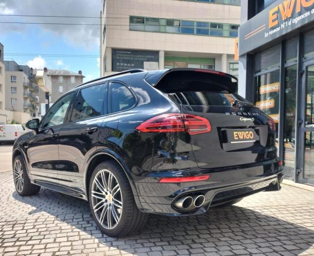 Porsche Cayenne image 6
