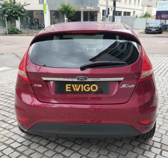 Ford Fiesta image 6