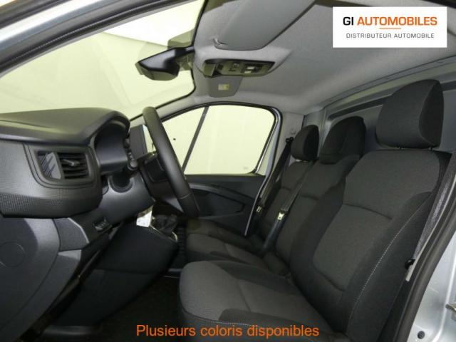 Renault Trafic image 3