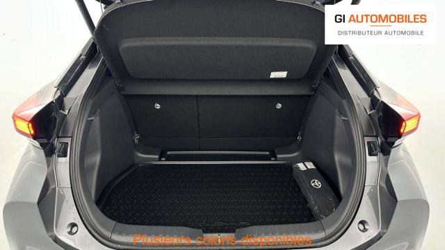 Toyota C-Hr image 5