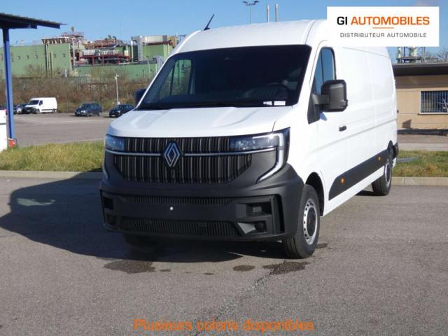 Renault Master image 2