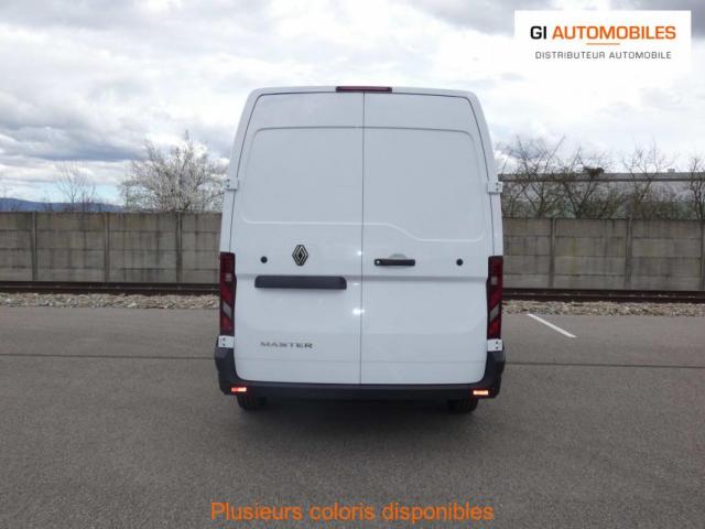 Renault Master image 8