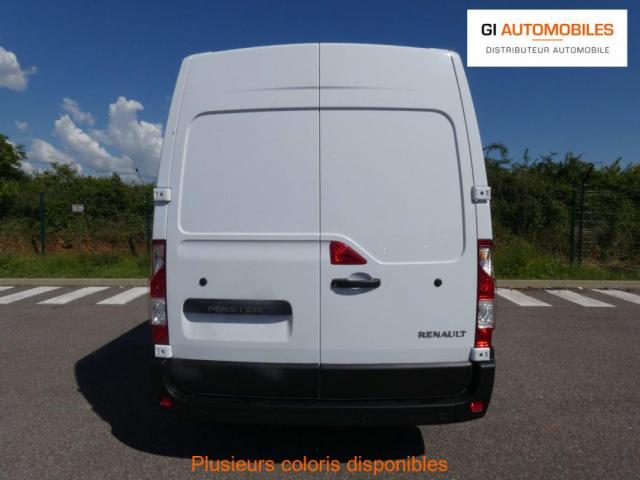 Renault Master image 1