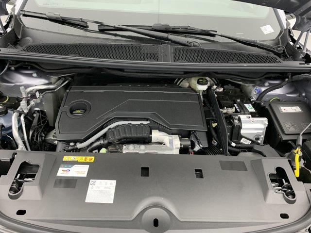 Peugeot 5008 image 1