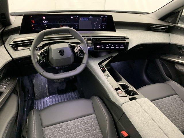 Peugeot 5008 image 4