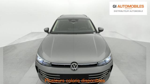 Volkswagen Passat image 8