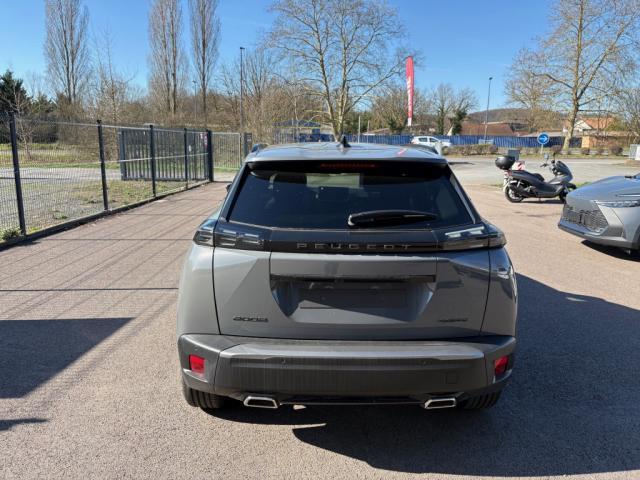 Peugeot 2008 image 8