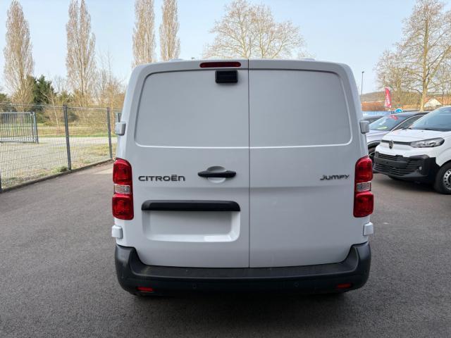 Citroen Jumpy image 2