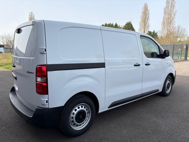 Citroen Jumpy image 7