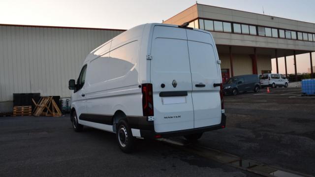 Renault Master image 1