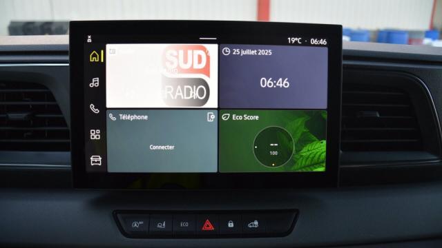 Renault Master image 7