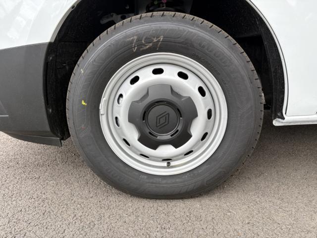 Renault Trafic image 3