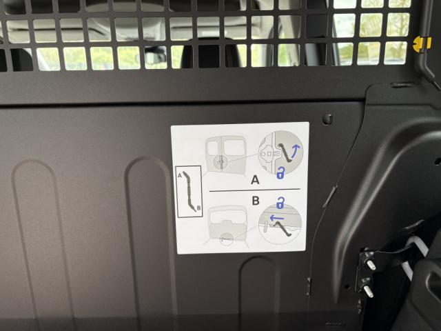 Peugeot Rifter image 5