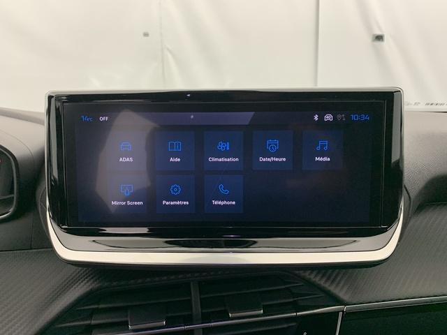 Peugeot 2008 image 2