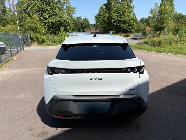 Peugeot 3008 image 2