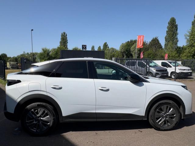 Peugeot 3008 image 1