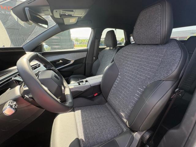 Peugeot 3008 image 8