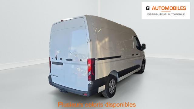 Renault Master image 1