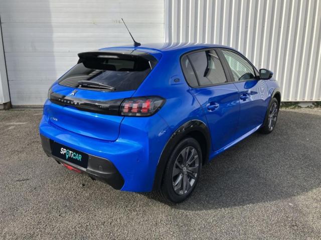 Peugeot E-208 image 1