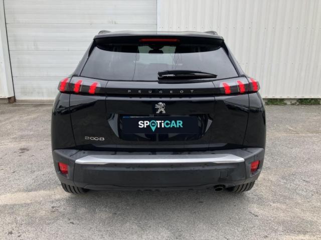 Peugeot 2008 image 9