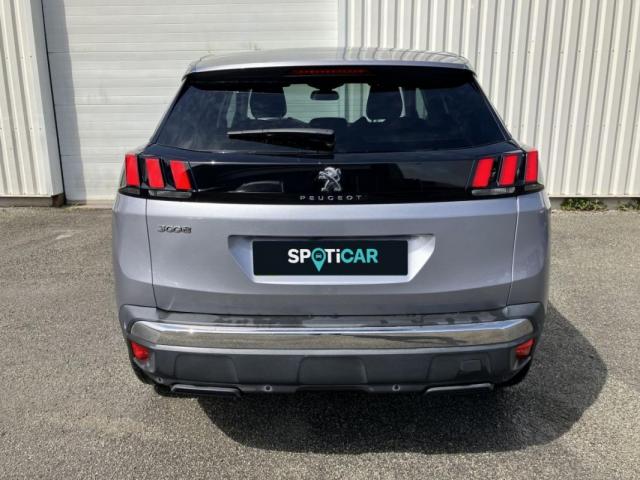 Peugeot 3008 image 2