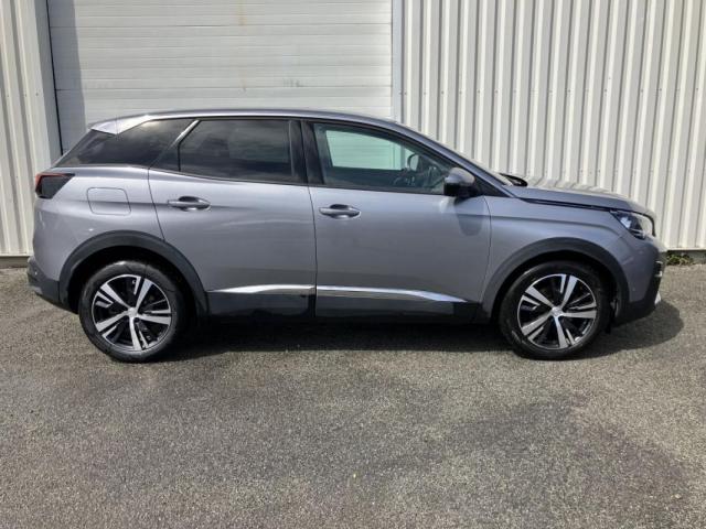 Peugeot 3008 image 1