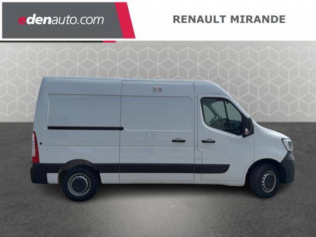 Renault Master image 2