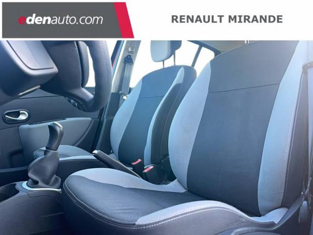 Renault Clio image 2