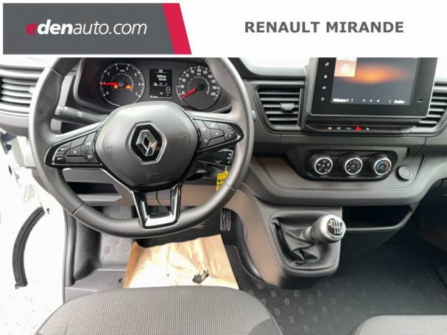 Renault Trafic image 7
