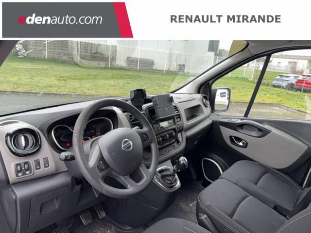 Nissan Nv300 image 5