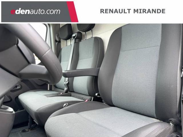 Renault Master image 8