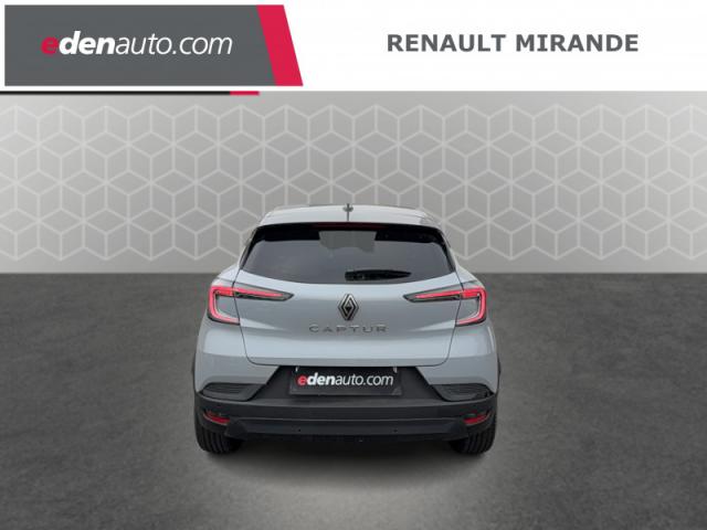 Renault Captur image 1
