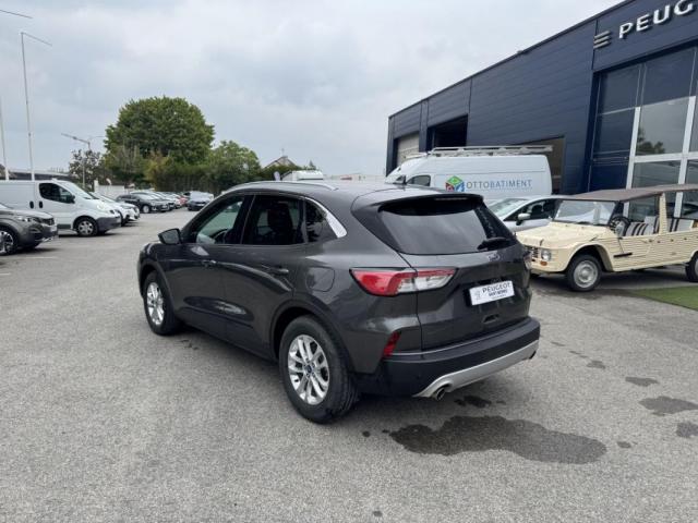 Ford Kuga image 4