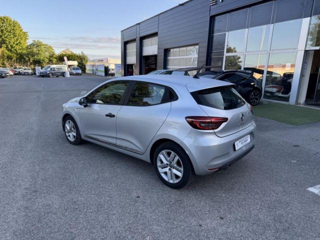 Renault Clio image 2
