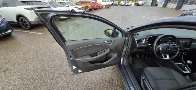 Renault Clio image 1