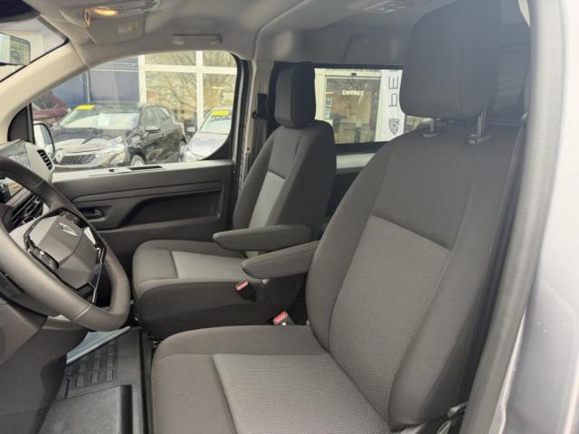 Peugeot Expert image 2