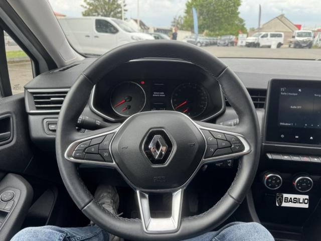 Renault Clio image 9