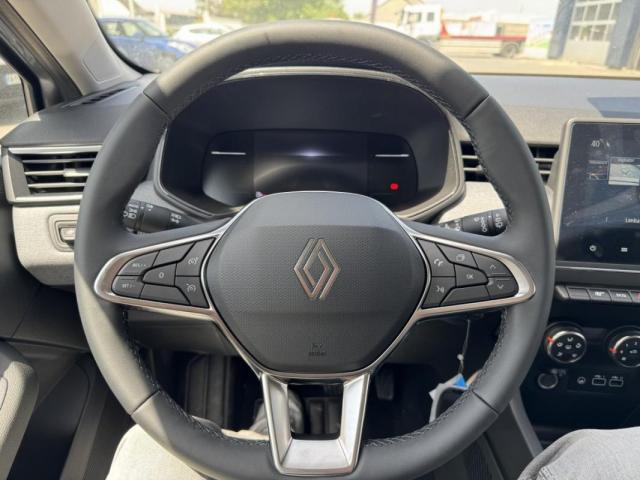 Renault Clio image 9