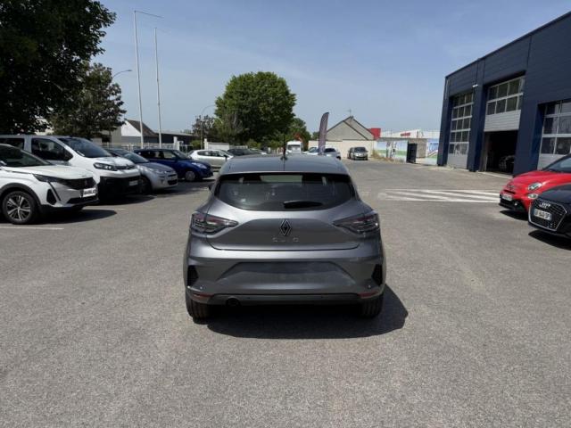 Renault Clio image 1