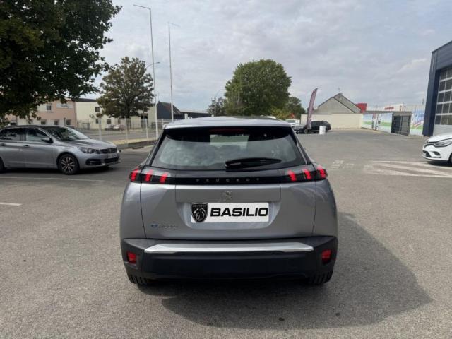 Peugeot 2008 image 3