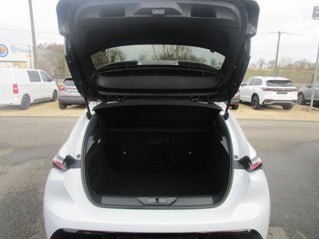 Peugeot 308 image 9