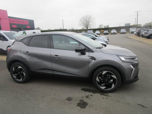 Renault Captur image 2