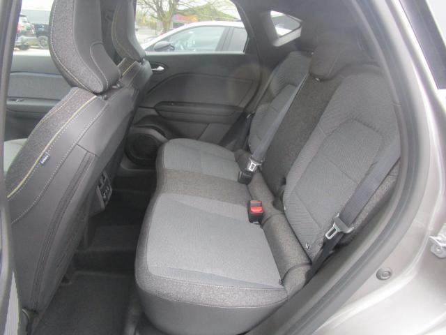 Renault Captur image 6