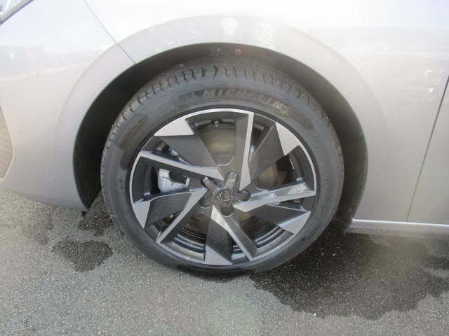 Peugeot 308 image 5