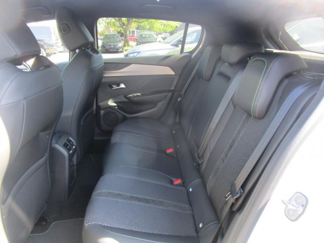 Peugeot 308 image 6