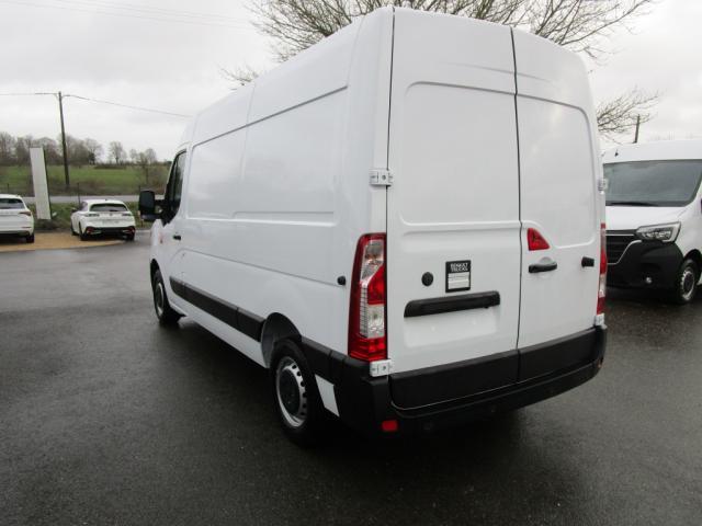 Renault Master image 9