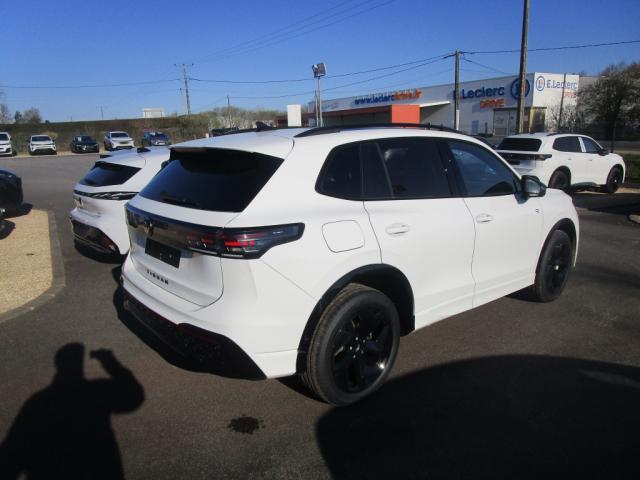 Volkswagen Tiguan image 8