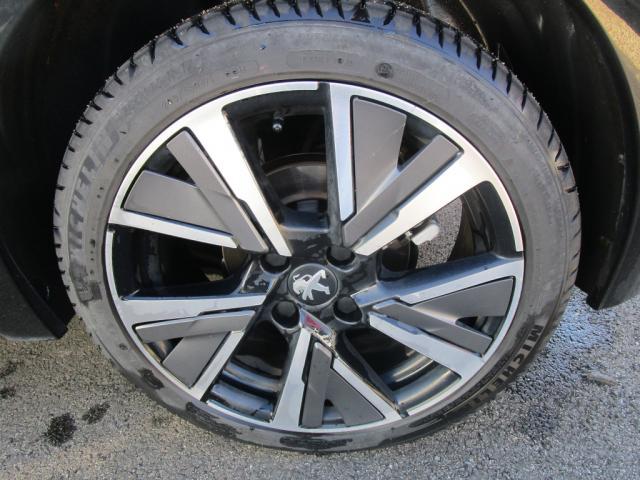 Peugeot 208 image 7