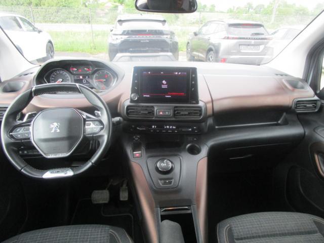 Peugeot Rifter image 6